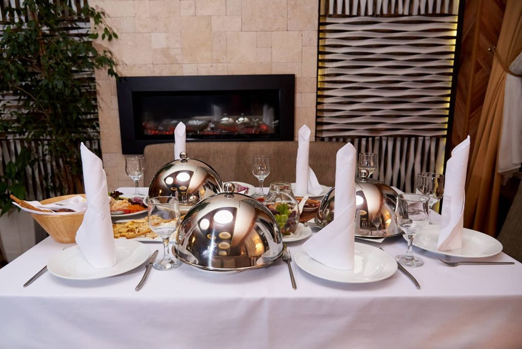 Mantel blanco para restaurantes